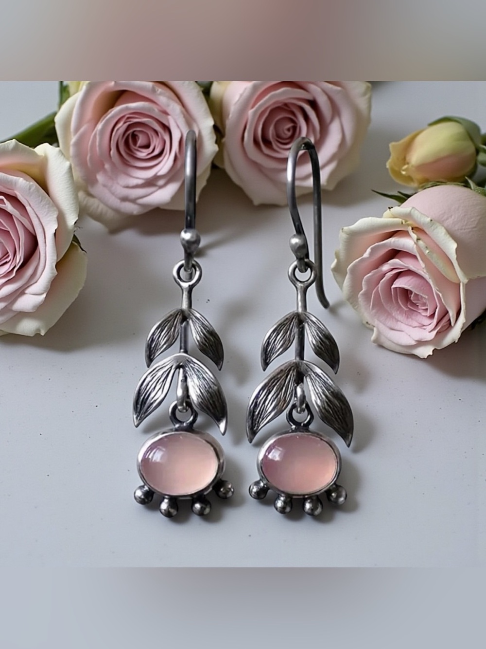 🩶Silver-Tone Dual Flower Petal Tiered Pink Stone Poppy Earrings/NIP🩶